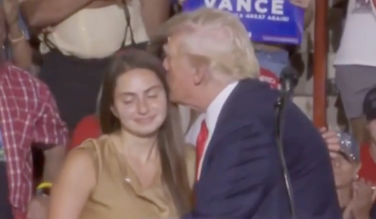 Trump kisses campaign aide ‘genius’ behind ‘life-saving’ chart in first rally in Pennsylvania since shooting on July 31